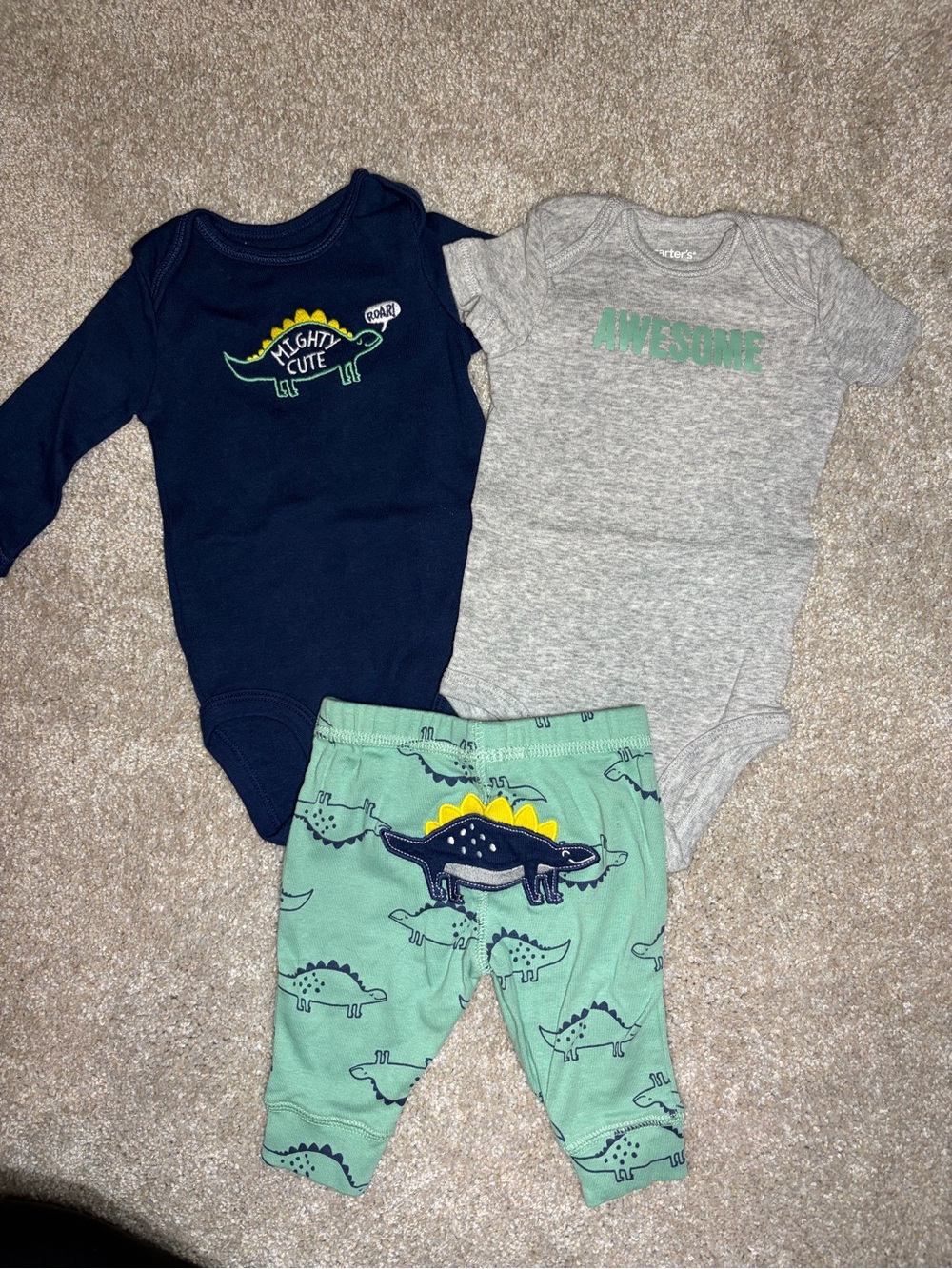 Carter's Baby Boys bundle - Picture 8 of 8